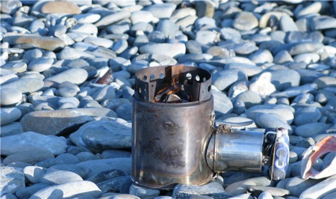 Homemade tent stove